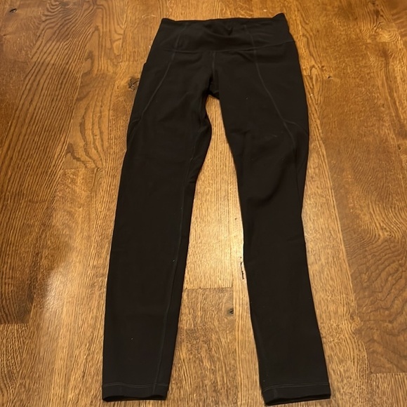 Athleta Women’s Black Leggings Size XS - Picture 2 of 5